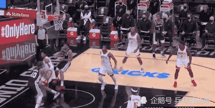  穆雷末节21分马刺逆转火箭  