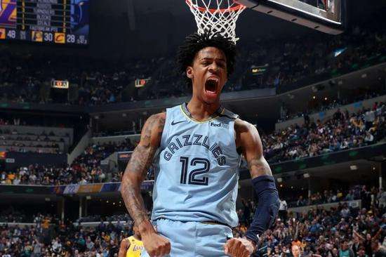  莫兰特空中接力准绝杀，灰熊险胜森林狼